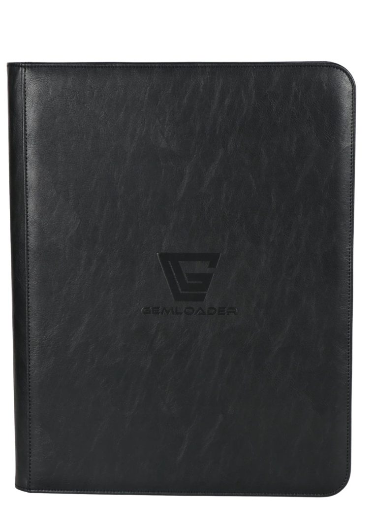 a695adec6e43e91b00e1e1ae3249fbce.jpg Gemloader Toploader Binder Premium (216 kort) - Bilde 1